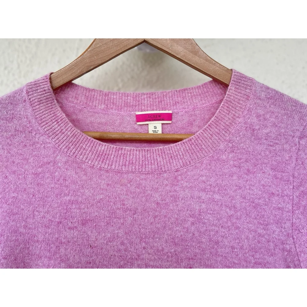 J. Crew Pink Crewneck Pullover Sweater Women’s Small Classic Feminine Capsule
